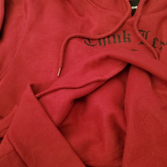 Red "think less, feel more" hoodie - Picture 3 of 4